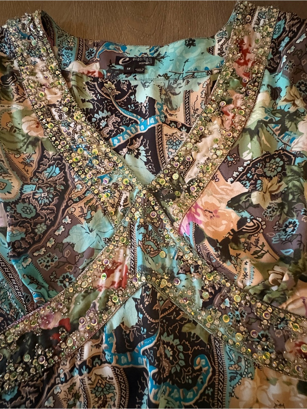 ECI Woman Teal, Black & Pink Floral Print Silk Top - Picture 15 of 16